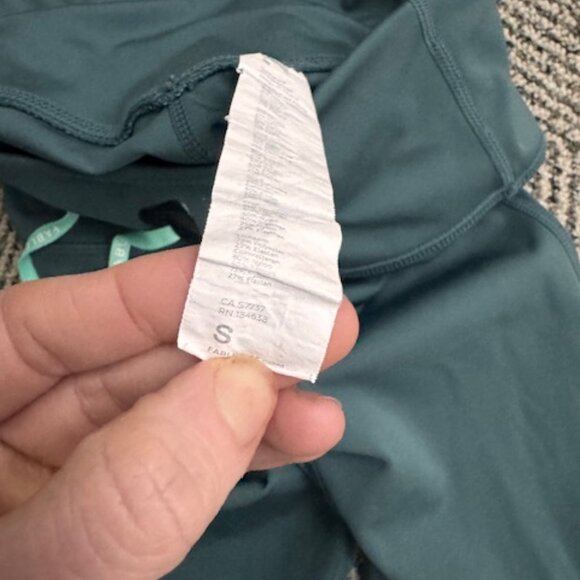Fabletics Running Tight Size Small - Picture 6 of 10